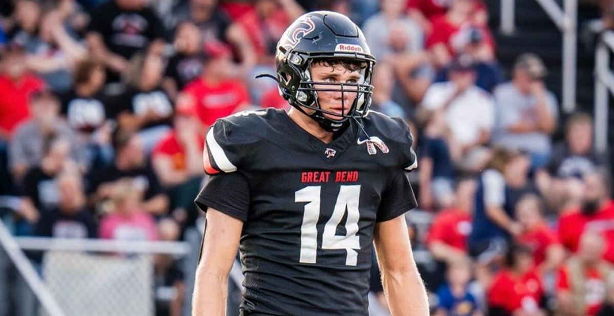 屡建奇功的 屡建奇功的